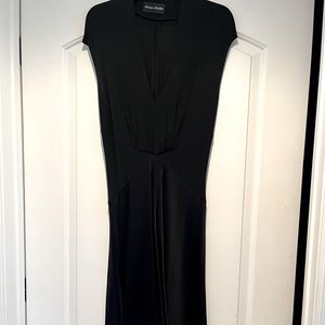 Monique Lhuillier jersey t-length dress black - sample size 2